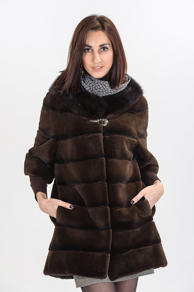 Brown beaver fur coat Сhelsea