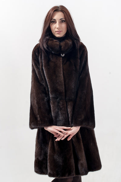 Brown mink fur coat Yumanita