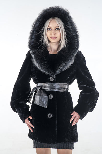 Black mouton fur coat Nona