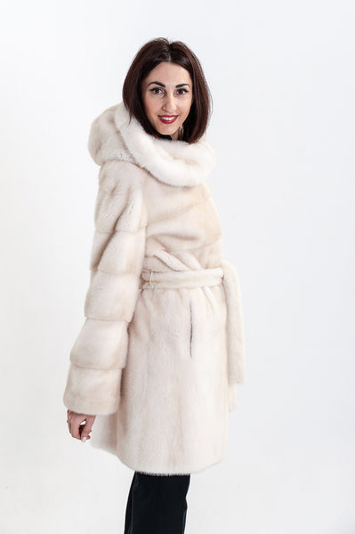 Pearl mink fur coat Savanna