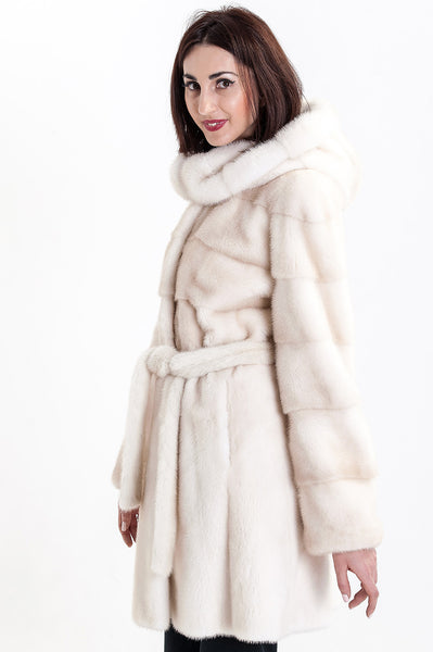 Pearl mink fur coat Savanna