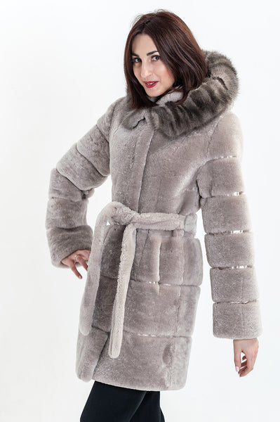 Beige mouton fur coat Yaroslava